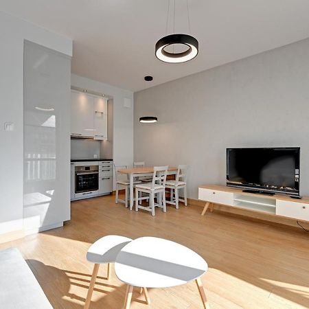 Holiday Apartment Near The Sea - Free Private Parking Gdansk Exterior photo