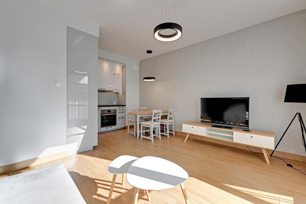 Holiday Apartment Near The Sea - Free Private Parking Gdansk Exterior photo